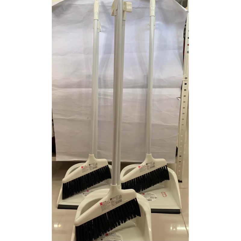 Japan Daiso Dustpan & Broom Set/From Japan Shopee Philippines