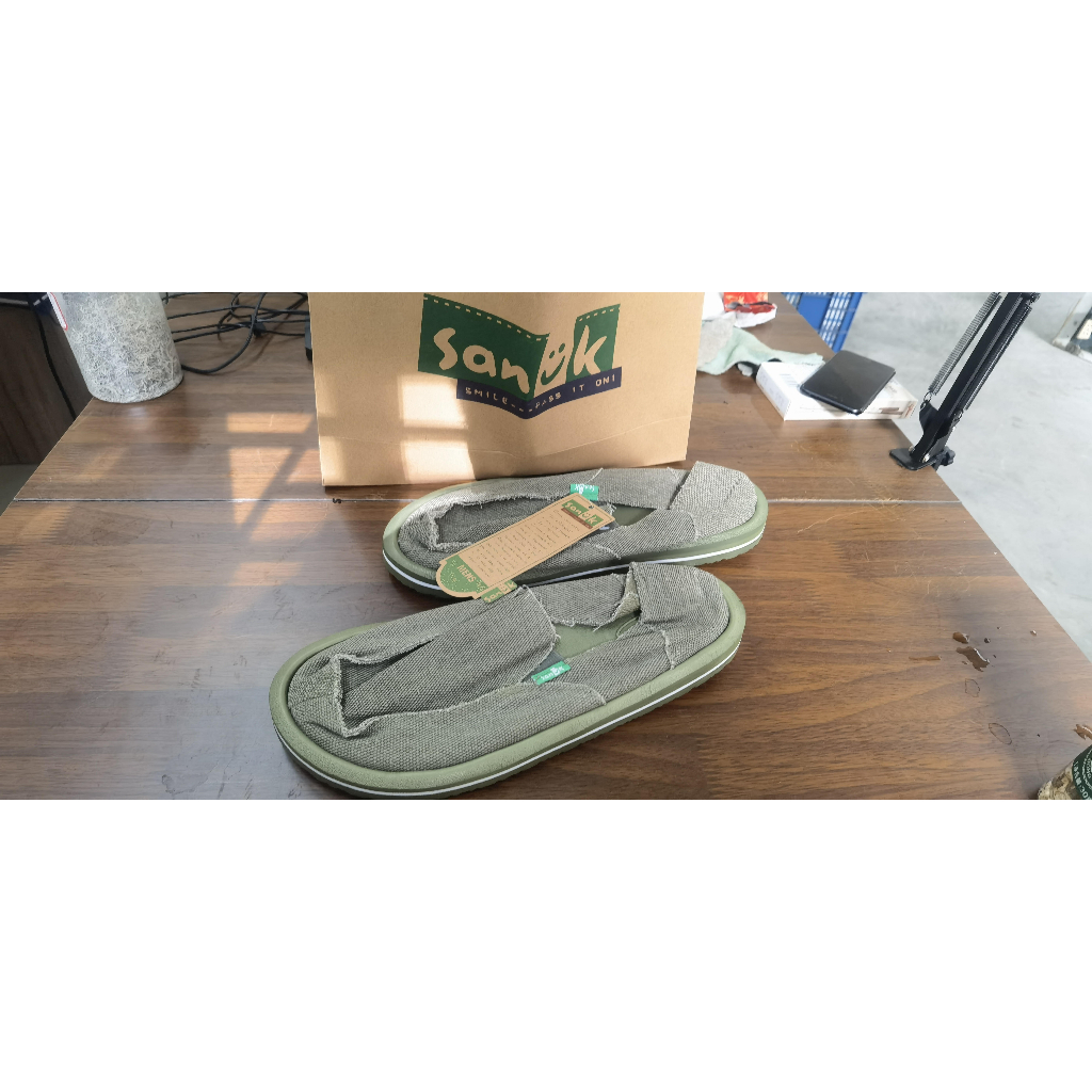 sanuk men shoes comfortable with personality Shopee Philippines