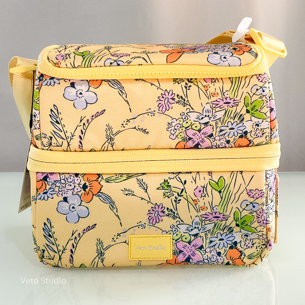 Vera Bradley Women's Lighten Up Reactive Expandable Cooler Lunch Bag ...