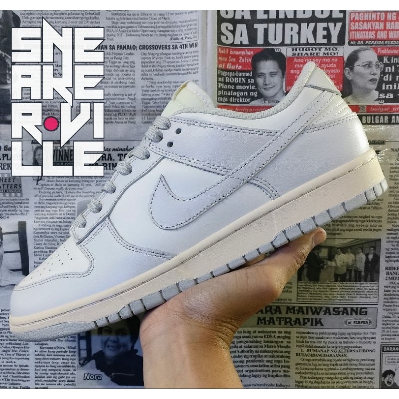 dunk low bone sail