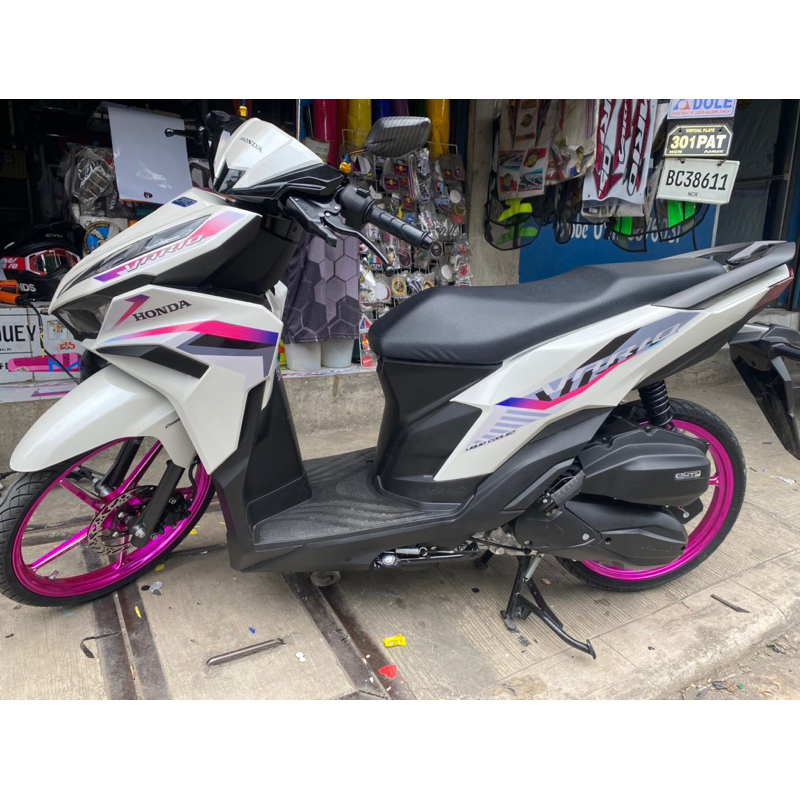 Honda Click v3 /v2 125i Vario decals stock size white magenta ...