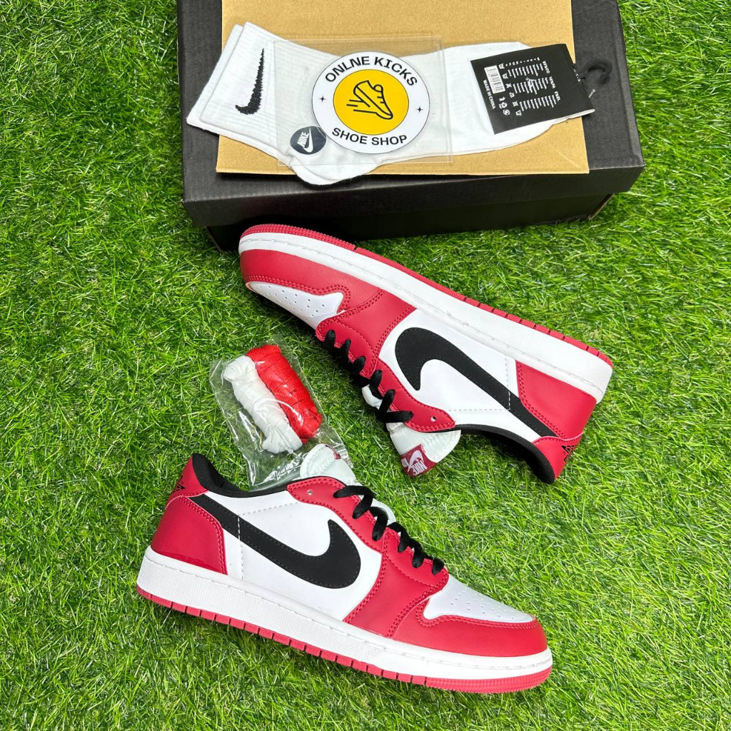 JORDAN 1 Low Chicago W/FREE Socks and paper bag Shopee Philippines