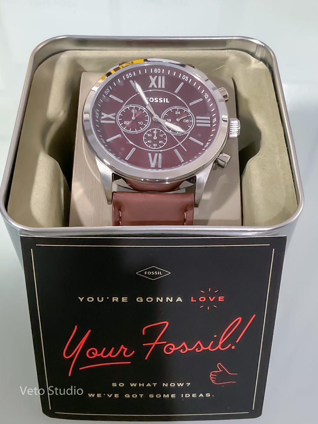 Fossil hot sale maroon watch