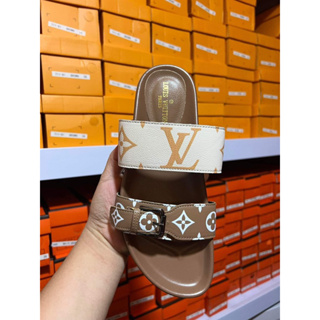 LV Slippers for Women size (36-44) Classicl Louis Vuitton Metal label Womens  Flat Slides slipper