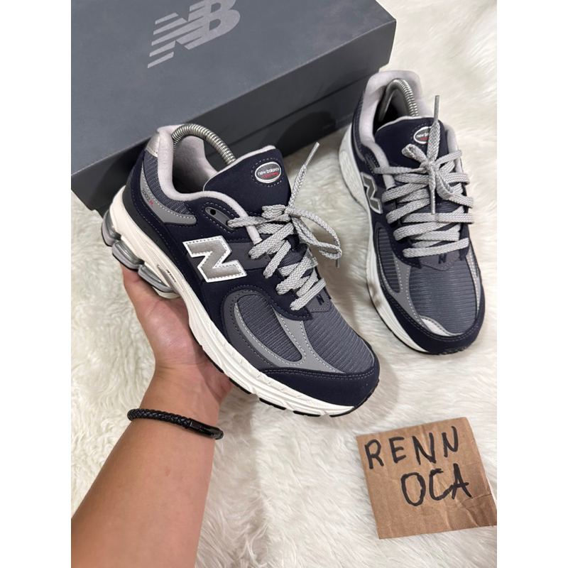 BELOW SRP!! New Balance 2002R (size 4 & 7 Youth / size 22 & 25cm