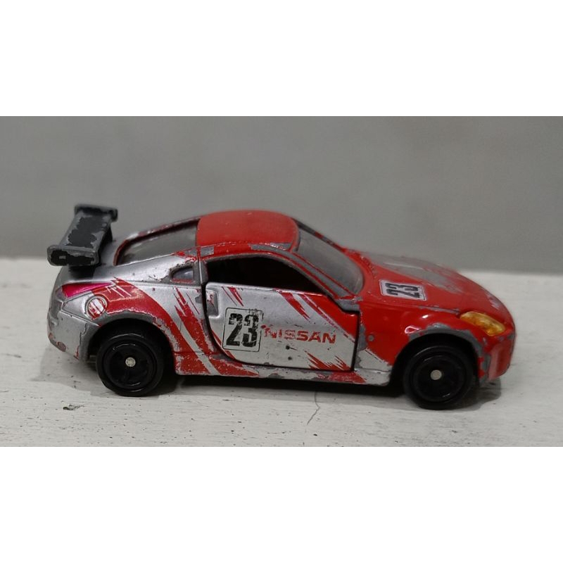 Tomica Nissan Fairlady Z Race Car Diecast Car 