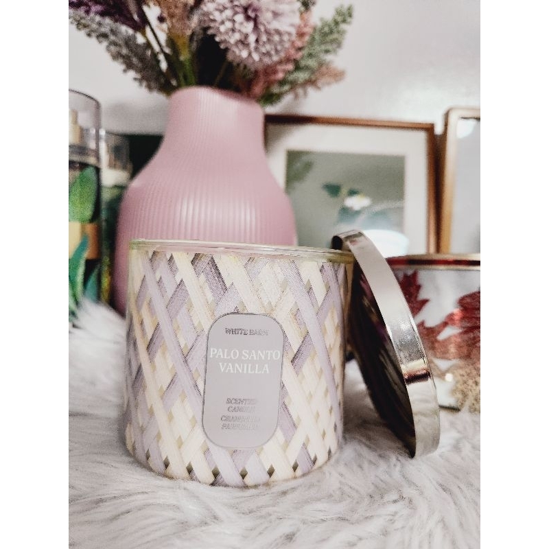 Palo Santo Vanilla 3 wick Candle White Barn Bath & Body Works