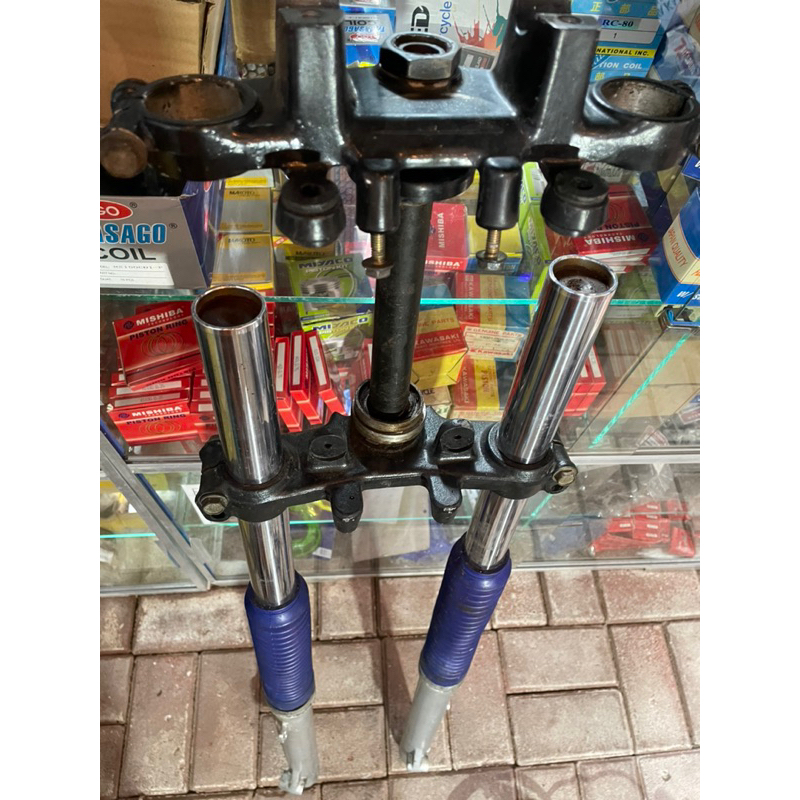 KMX FRONT FORK | T-POST BUTTERFLY (2NDHAND) | Shopee Philippines