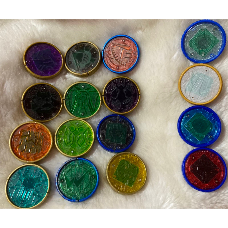 Bandai Kamen Rider OOO DX Core Medals preloved 12 pcs set | Shopee ...
