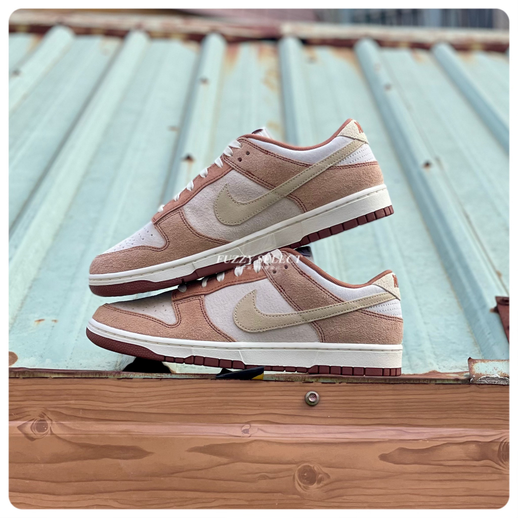 100% Original Nike Dunk Low PRM Medium Curry White Brown Wheat