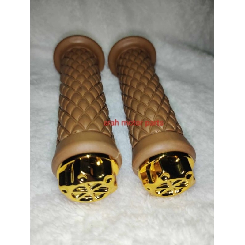 VIP HANDLE GRIP WITH YAYAMANIN CHROME BAR END GOLD/SILVER ONLY | Shopee ...