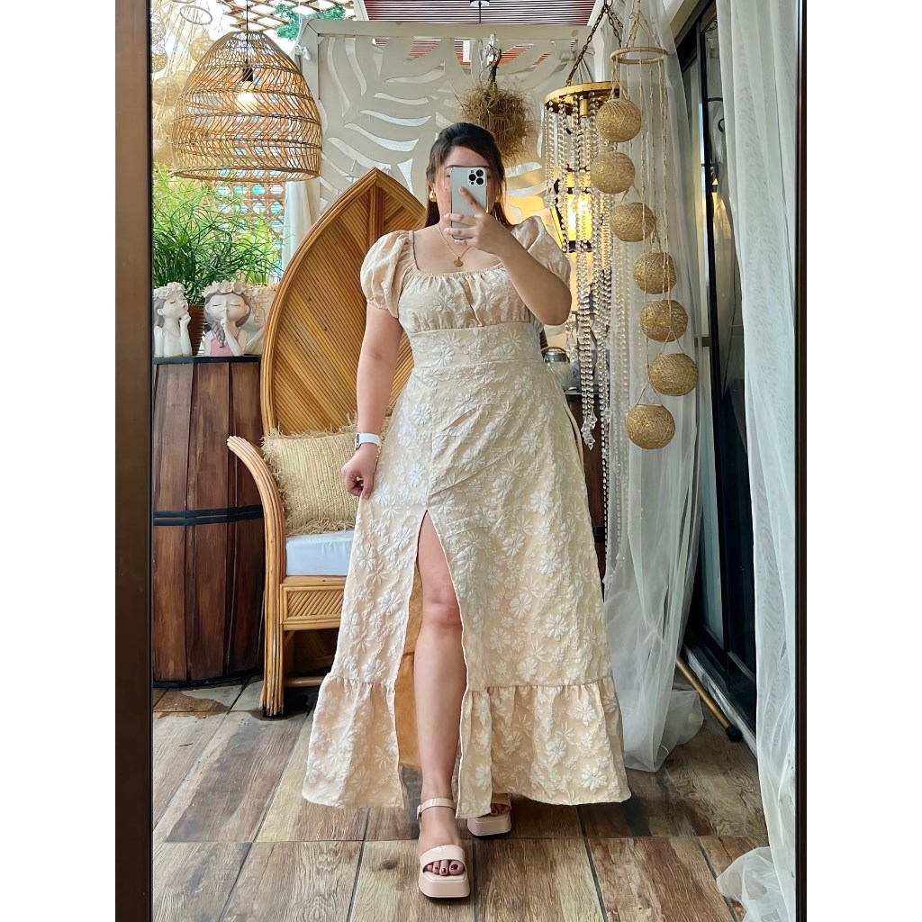 sachin and babi light blue dress ELEGANT MAXI DRESS STYLES FOR EVERY OCCASION – HOXTON GAL main image 0