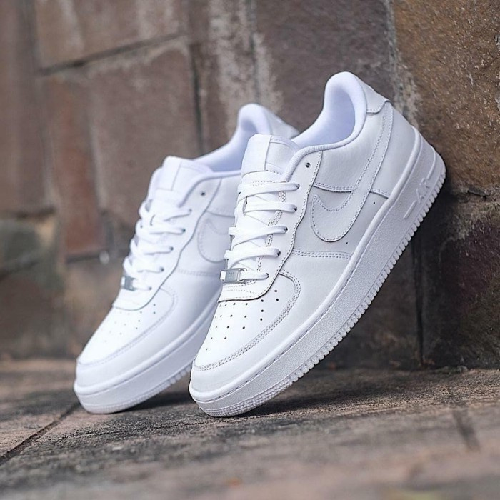 Shopee best sale white shoes