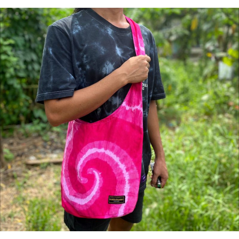 Colorful Tie-Dye Hobo Bag With Skull Print - Bohemian Cotton Tote For Everyday Use, 17 X 12 Inches