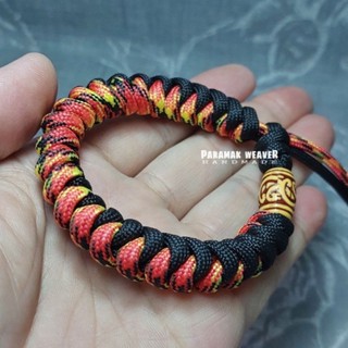 Twisted deals paracord bracelet