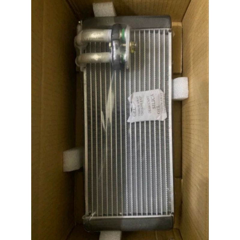 Evaporator Toyota Innova/ Fortuner ( 2005-2015 ) Rear - Cooling Coil ...