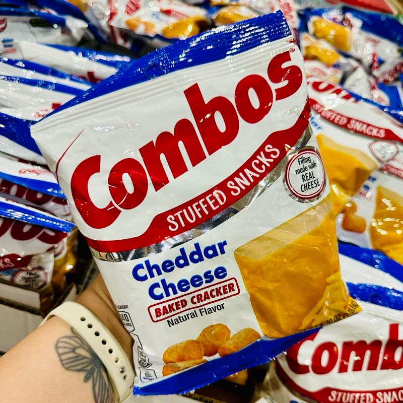 COMBOS Cheddar Cheese Cracker, Baked Snacks 178g, Nacho Cheese Pretzel