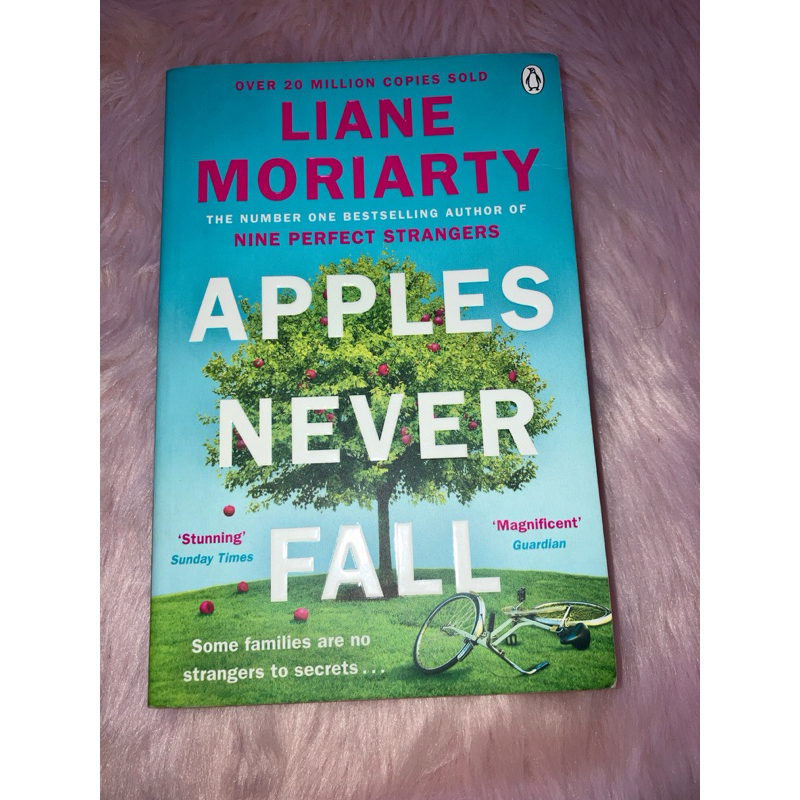 Apples Never Fall ( Liane Moriarty) | Shopee Philippines