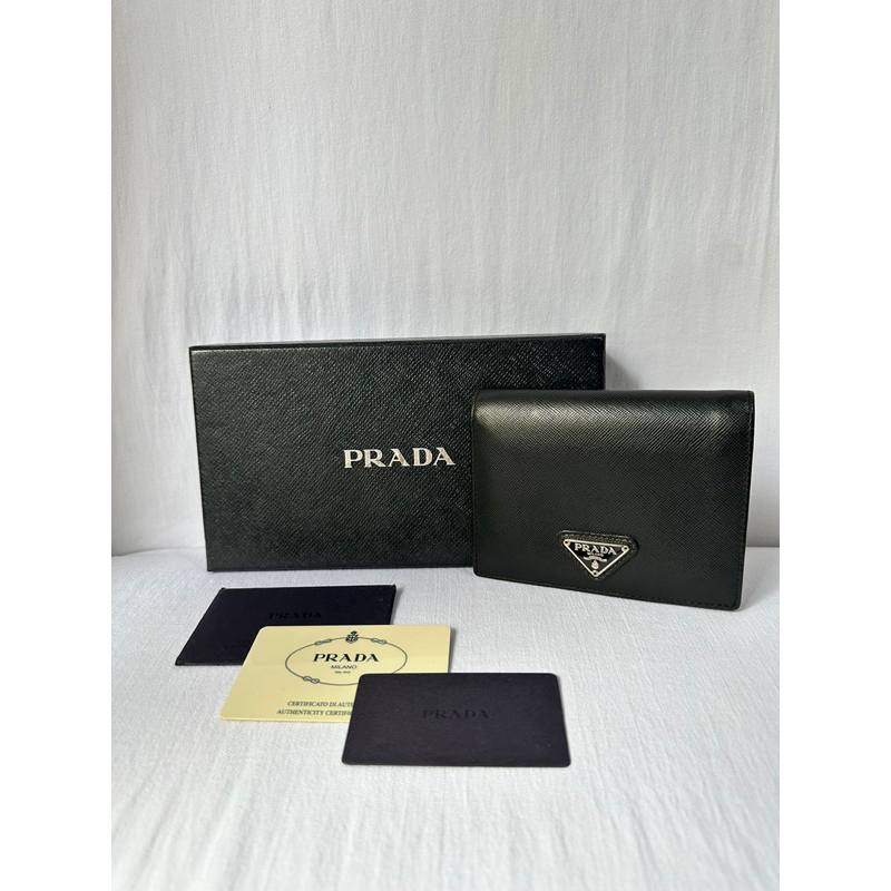 Cheap on sale prada wallet