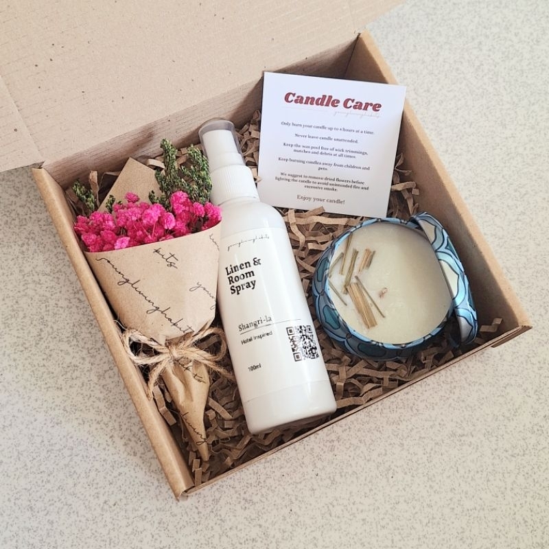 GIFT SET with MINI BOUQUET | Scented Candles | Giveaway | Gift Box ...