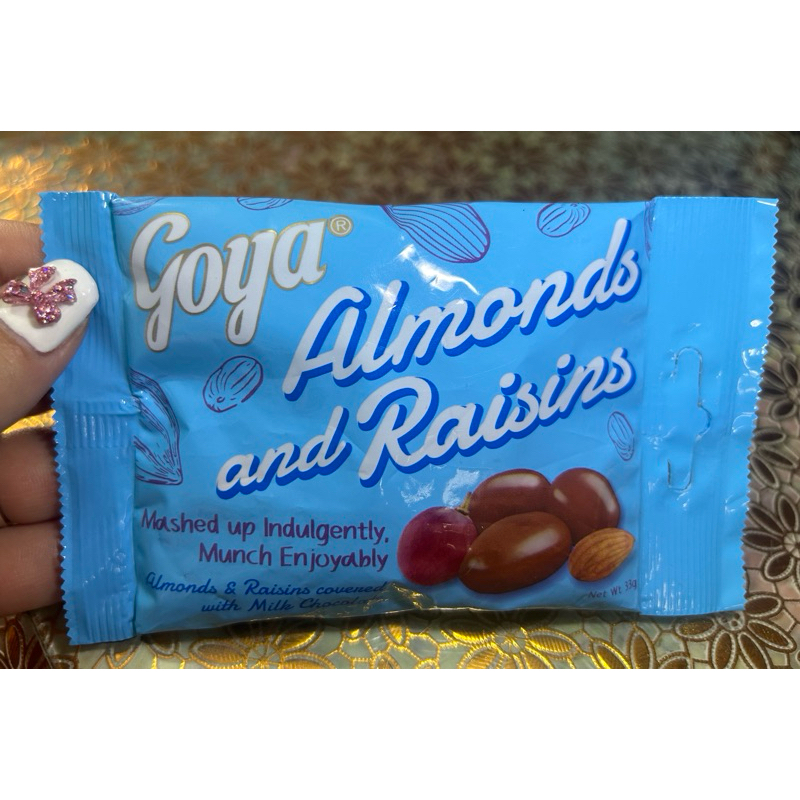 Goya Almond and Dark Raisins 33g | Shopee Philippines