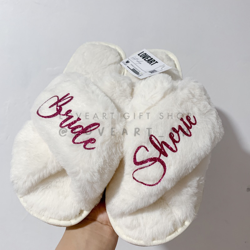 Personalized Fluffy Slippers l Custom Bride Slippers l Bridesmaid Gift l  Bachelorette Party Gift