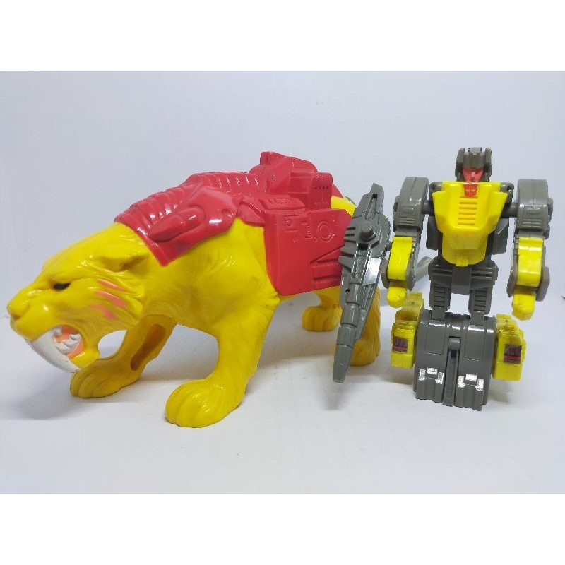 Authentic Transformers Pretenders Toy Autobot Catilla | Shopee Philippines