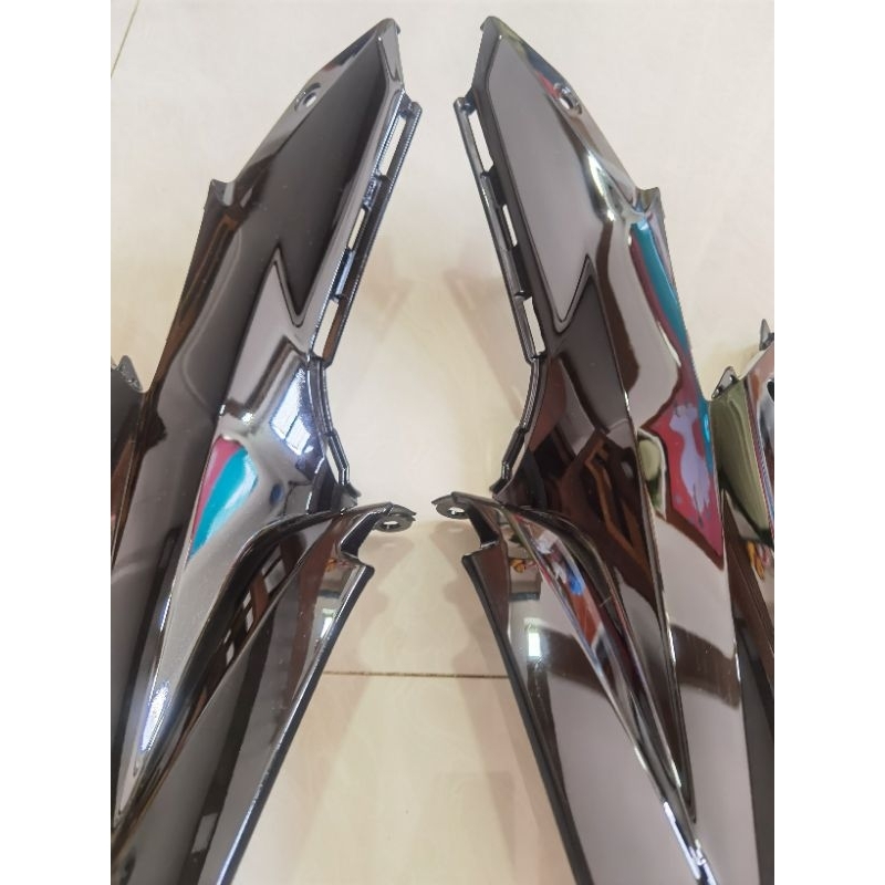 Body cover / Side cover / Fairings Raider R150 Reborn, Suzuki Genuine ...