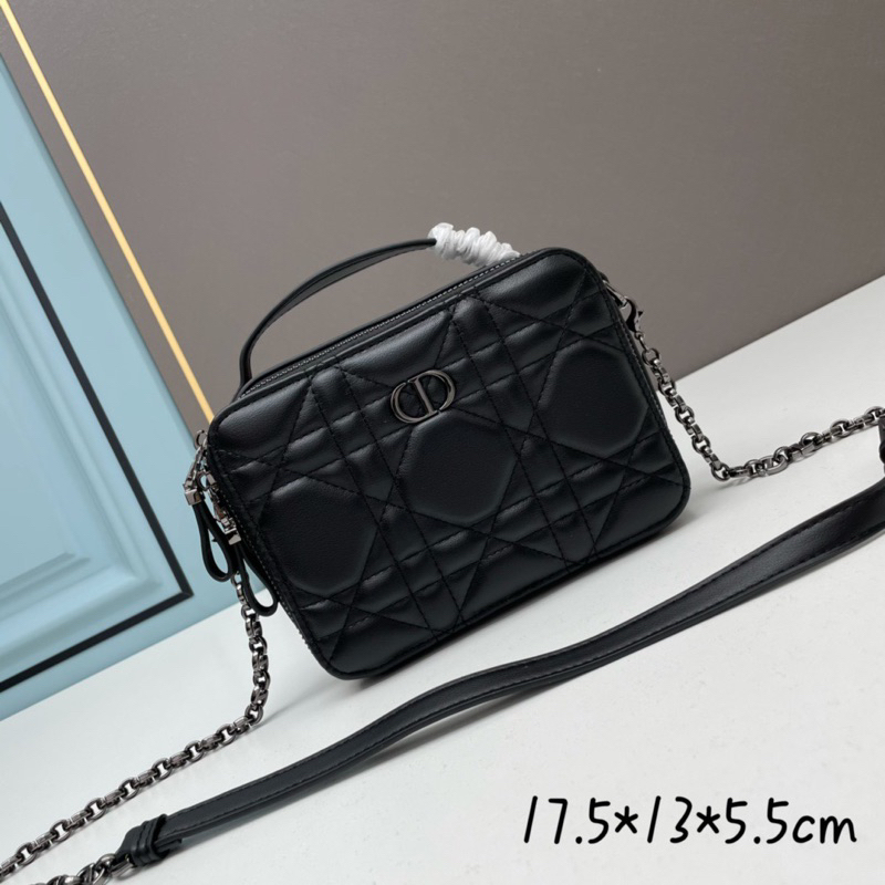 CARO BOX 19 IN WHITE CALFSKIN