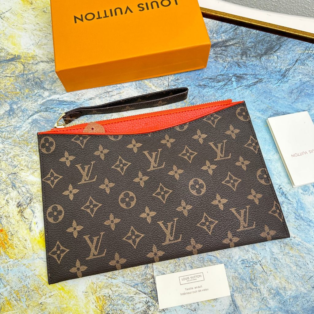 Louis vuitton monogram pallas clutch hot sale