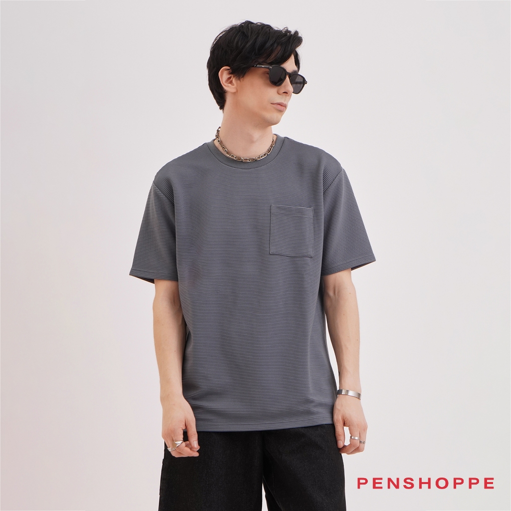 Modern Fit T-Shirt with Branding Print – PENSHOPPE