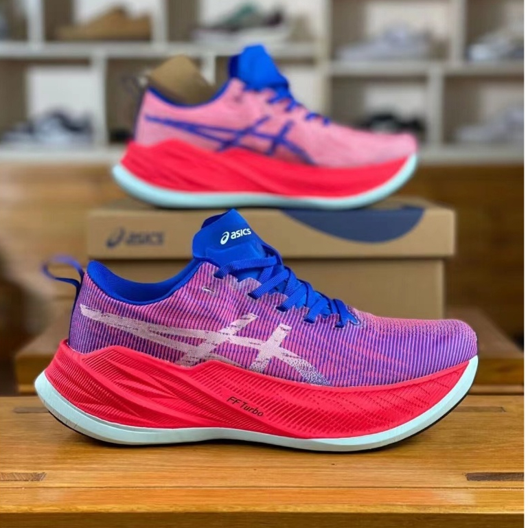 ASICS Superblast, Free Shipping & Returns