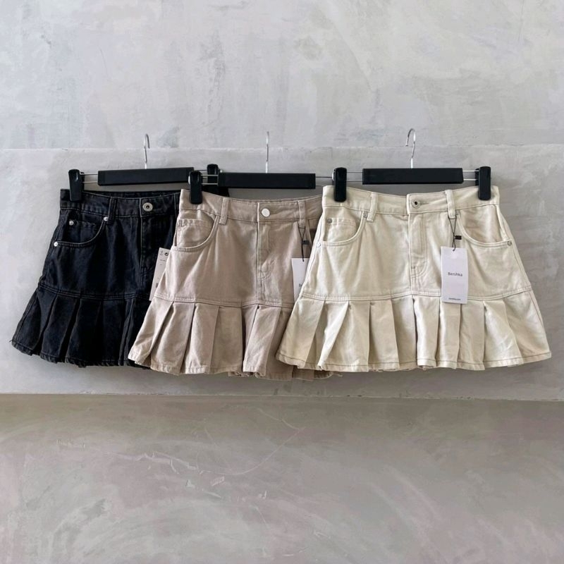 Bershka mini skirt Y2K | Shopee Philippines