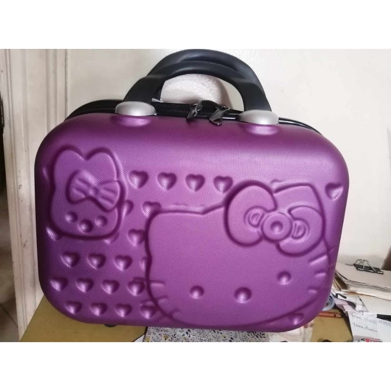 Hello kitty cabin luggage online