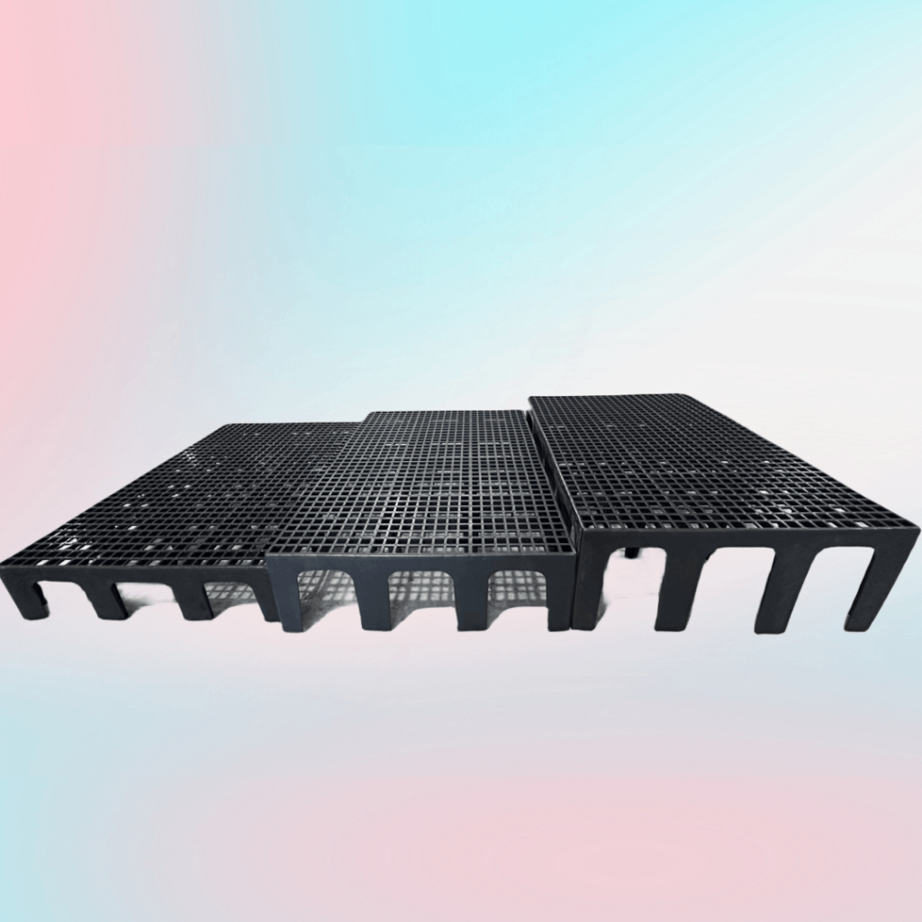 HEAVY DUTY Elevated Plastic Matting Dog or any Purposes Matting High ...