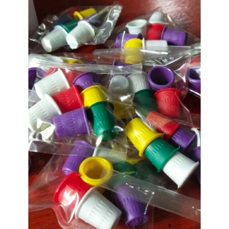 PLASTIC THIMBLE for Sewing (random colors) / Sold by 7 Pieces (small ...