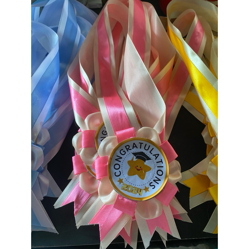 Graduation Garland Logo 2025 