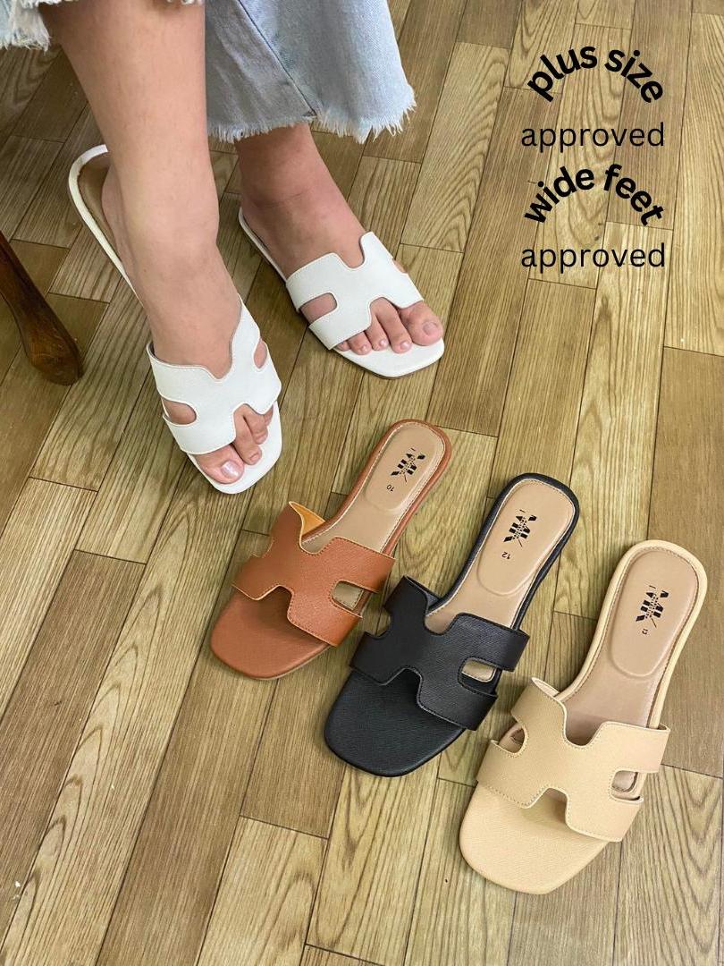 Sandals for plus size feet store