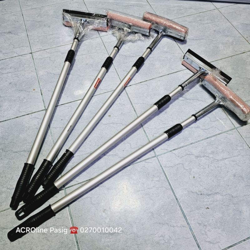 Double-sided retractable 33
