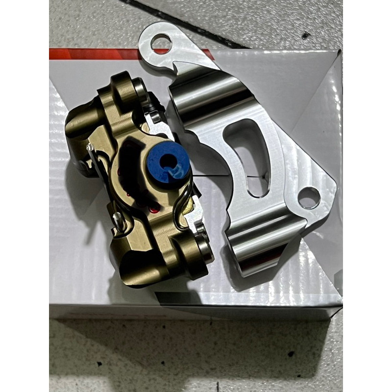 DORAEMON ( 030 ) 2POT BRAKE CALIPER WITH BRACKET FOR M3 / MIO SPORTY
