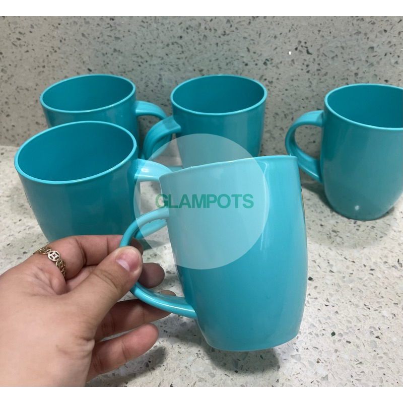 PLASTIC MUG w/ HANDLE BLUE‼️ 4 + 1 FREE (5pcs)‼️ makapal ang baso kahit ...