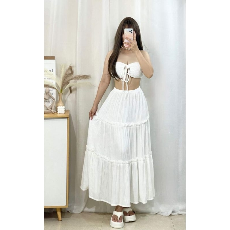 SMFH PEARLY Coords PADDED Bra and Maxi long skirt Trendy Beach OOTD ...