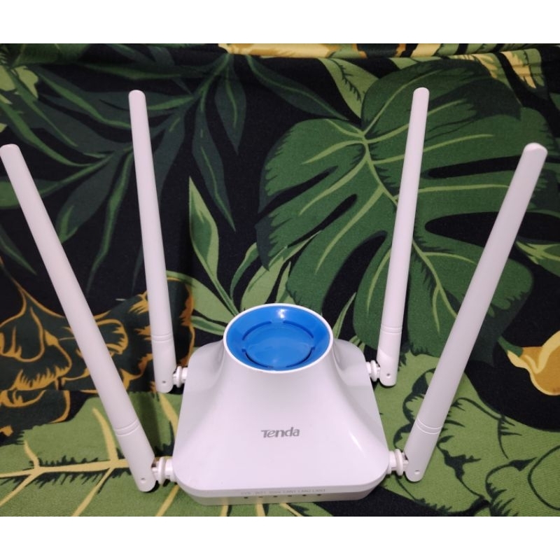 Tenda F6 Wireless N300 Easy Set Up Router (Used/2nd hand) | Shopee ...