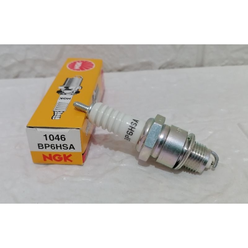 SPARK PLUG NGK BP6HSA FOR DIO,JOG,TACT SEPIA SYM JET100 RS100 DT100 ...