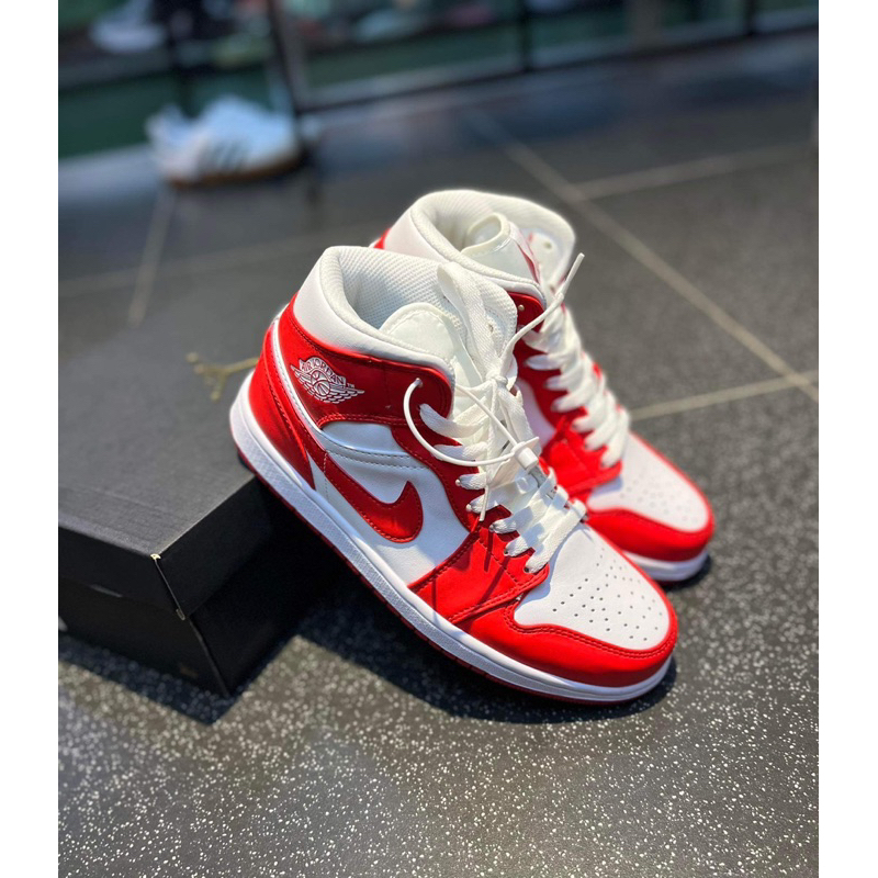 habanero jordan 1 mid