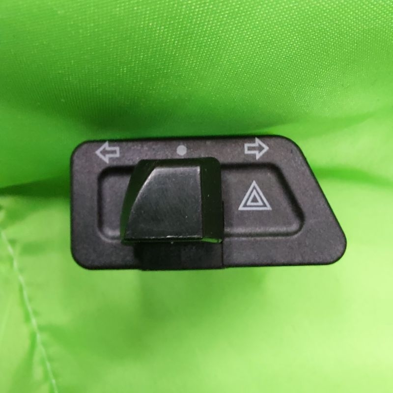 Signal light switch with Hazard plug in Play Honda Dash/Wave/Suzuki