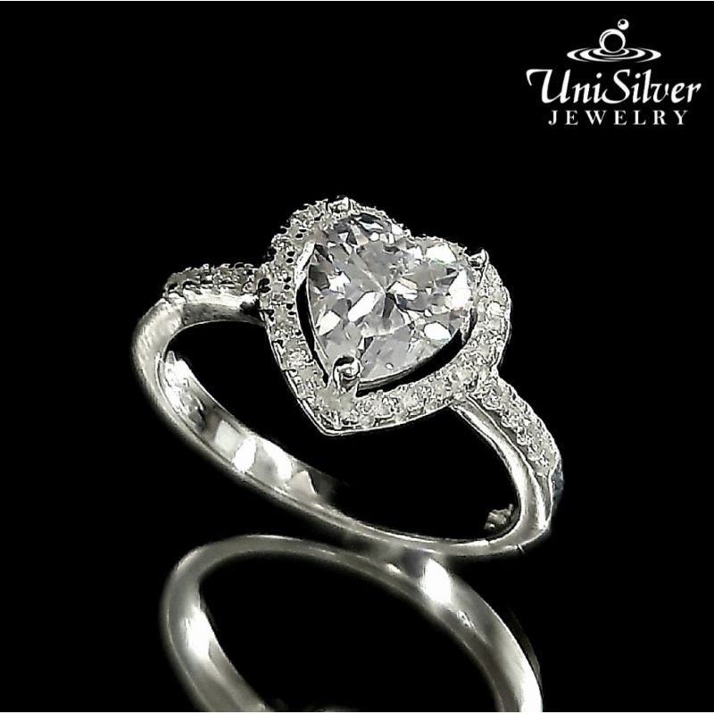Unisilver 925 Sterling Silver Heart Solitaire Engagement Ring (RS432