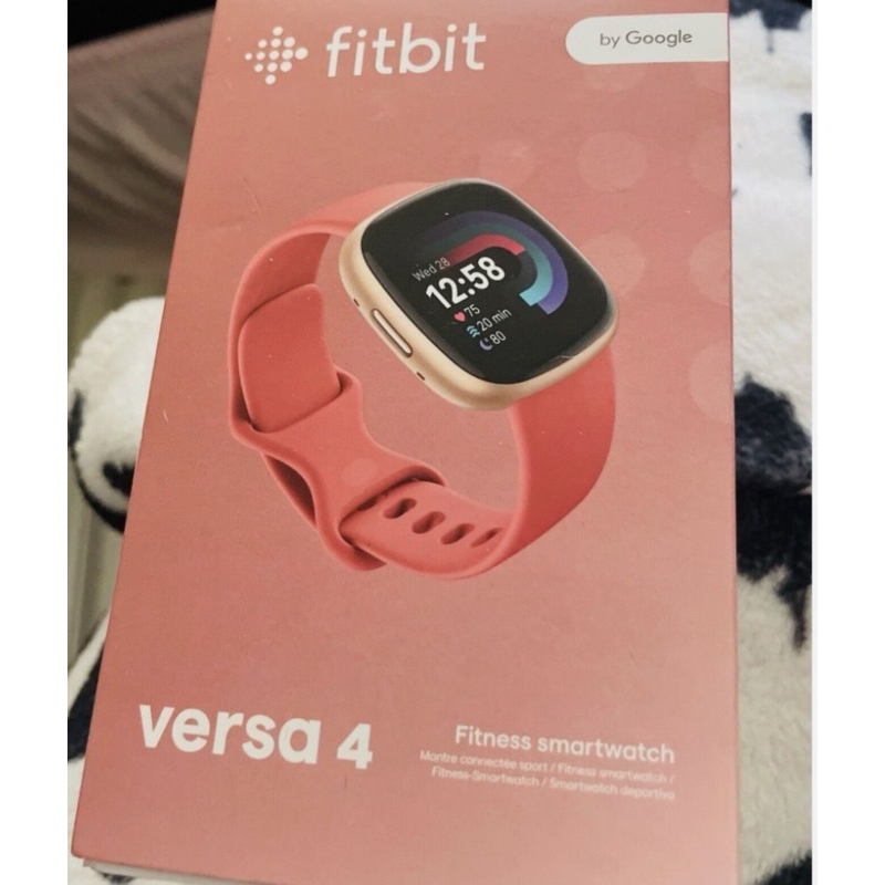 Fitbit Versa 4 Fitness Smartwatch with Daily Readiness, GPS, 24/7 Heart  Rate, 40+ Exercise Modes, Sleep Tracking and more, Pink Sand/Copper Rose,  One