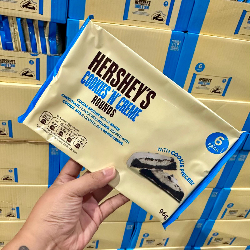 Hershey's Cookies N’ Creme Rounds 6x96g, White Chocolate Cookie Bits