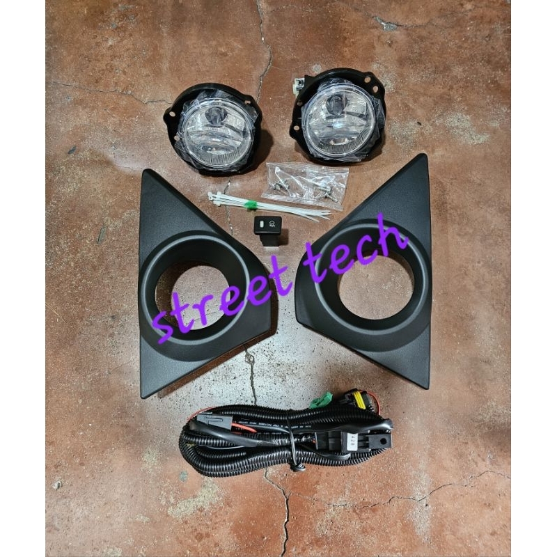 Toyota Avanza 2019-2022 Fog lights | Shopee Philippines